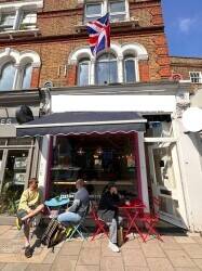 Fully equipped food business for sale In Teddington High Street Photo 1