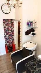 Beauty Salon to rent