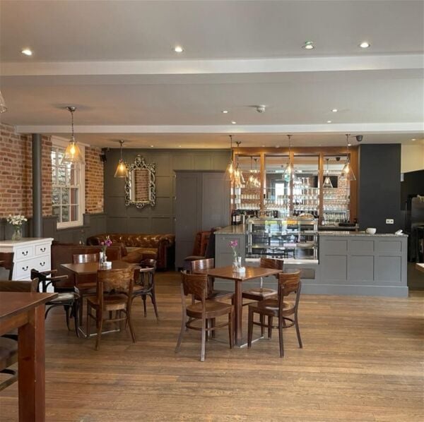 BOUTIQUE HOTEL AND CAFÉ Photo 2