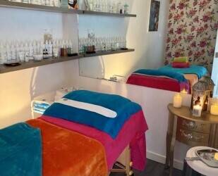 Beauty Salon For Sale in Bramhall Greater Manchester Photo 2