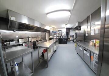Thai Restaurant/Cafe and Takeaway for sale in Birmingham, PRIME LOCATION