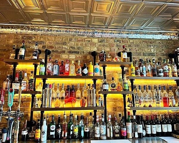 Stylish Restaurant And Bar for Sale Stylish Restaurant And Bar for Sale