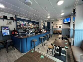 Immaculately presented lock up public house, Galashiels (ref 1645)