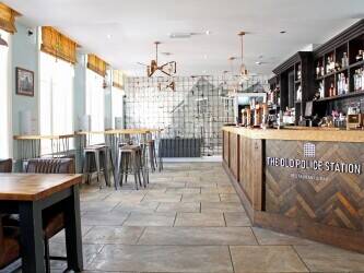 NOTTINGHAMSHIRE - DISTINCTIVELY REFURBISHED 12 BEDROOM HOTEL AND RESTAURANT Photo 2