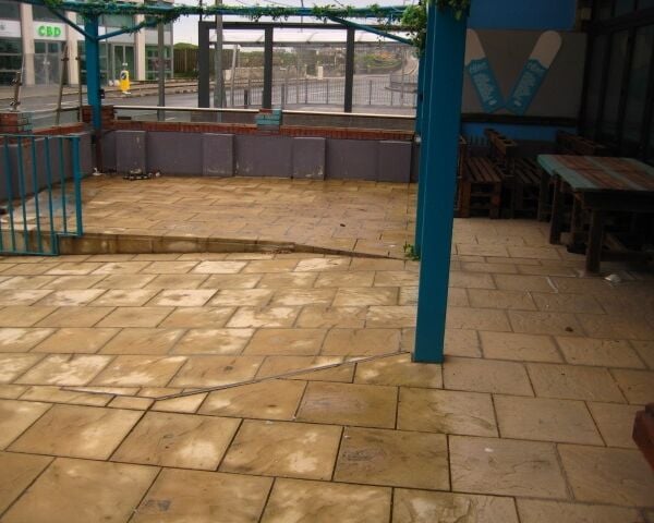 Freehold Commercial Property Located In Newquay Town Centre