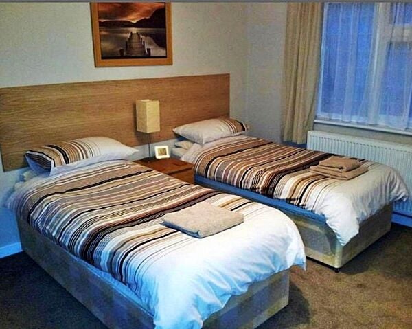 Detached Bunglow Guest House for Sale