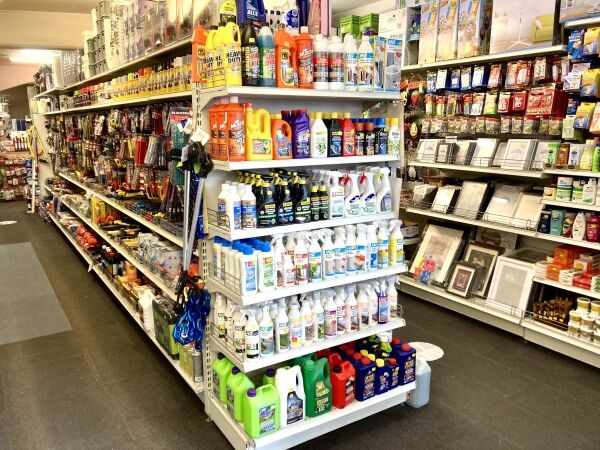 HOMEWARE, HARDWARE, KITCHENWARE, DIY, STATIONERY, GARDEN, ELECTRICAL & PET SUPPLIES Photo 2