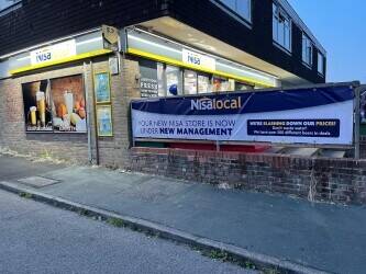 Convenience Store Nisa Local for Sale in Farnham GU9 Photo 2