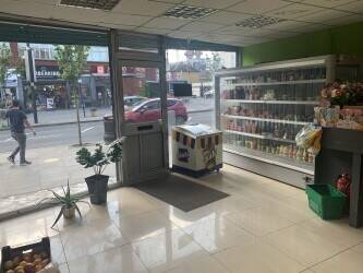 Off-licence for sale Photo 1
