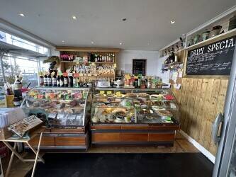 Highly Rated Italian Restaurant – Established Business with Strong Dine-In and Takeaway Highly Rated Italian Restaurant – Established Business with Strong Dine-In and Takeaway