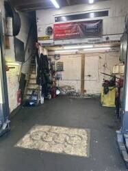 Car garages for sale Reading Berkshire