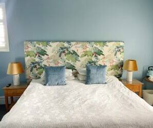 AN ELEGANT, STYLISH & WELL EQUIPPED 8 BEDROOMED COUNTRY HOUSE BED/BREAFAST/EVENTS VENUE, WIRRAL Photo 2