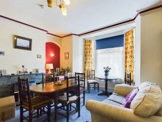 A substantial and traditional Lakeland Victorian property. Well proportioned seven bedroom property