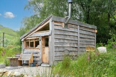 Cosy, Quirky, Handcrafted Wooden Eco-Cabins Cosy, Quirky, Handcrafted Wooden Eco-Cabins