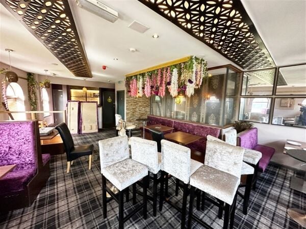 Restaurant/Hot Food Takeaway in Leigh