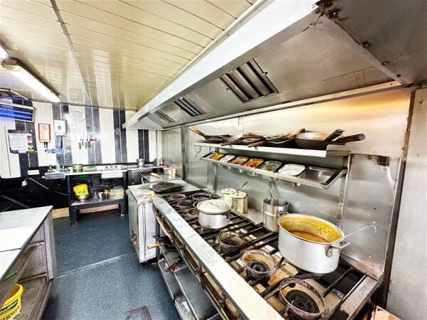Hot Food Takeaway in Middleton Hot Food Takeaway in Middleton