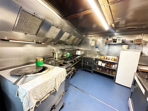 Restaurant in Cheadle Hulme Photo 2