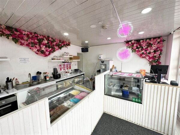 Dessert Parlour in Eccles Photo 2