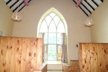 MERIONETHSHIRE - STUNNING SNOWDONIA NATIONAL PARK HOSTEL