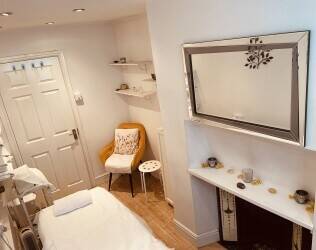 Hair & Beauty salon in Wandsworth 