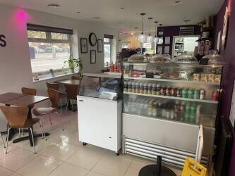 Popular Licenced Cafe for sale in Market Harborough Photo 3
