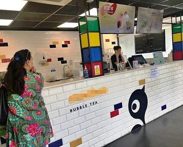 Prime Location Bubble Tea Shop closed for Sale Prime Location Bubble Tea Shop closed for Sale