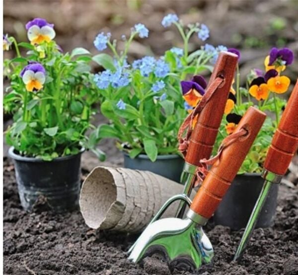 RE-LOCATABLE COMPOST COMPANY NORTHAMPTONSHIRE RE-LOCATABLE COMPOST COMPANY NORTHAMPTONSHIRE