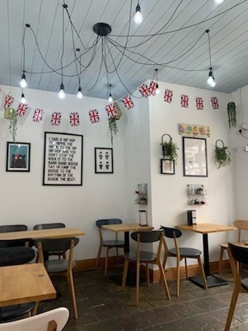 PRICE REDUCTION: £4,500+ P/WK SALES, COFFEE SHOP/CAFE, CAERPHILLY COUNTY Photo 2