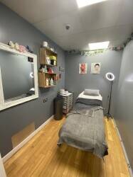 Hair & Beauty Salon Hair & Beauty Salon