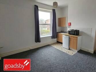 Established HMO Well Located Between Shops & Seafront Established HMO Well Located Between Shops & Seafront