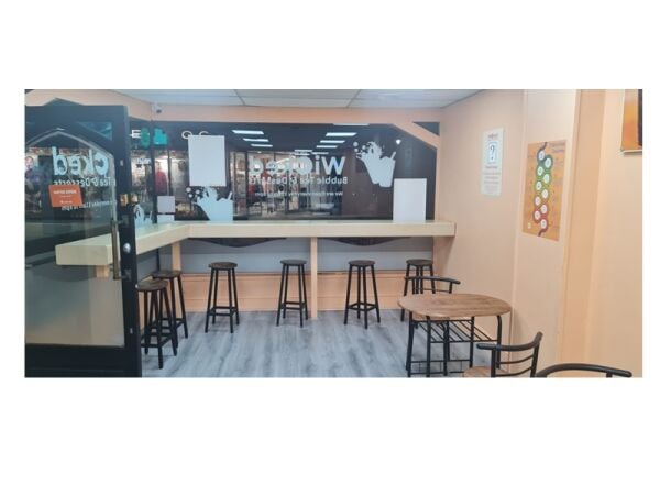 Thriving Bubble Tea & Dessert Bar in Prime Location Thriving Bubble Tea & Dessert Bar in Prime Location
