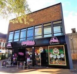 Ice cream / dessert shop for sale Chatham high st 
