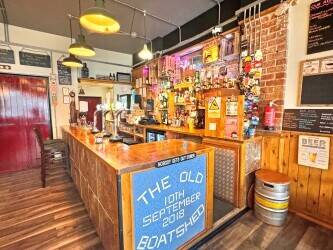 EAST YORKSHIRE - FREEHOLD PUB WITH PLANNING PERMISSION