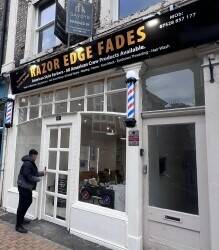 For sale busy barber shop in maidenhead town center 