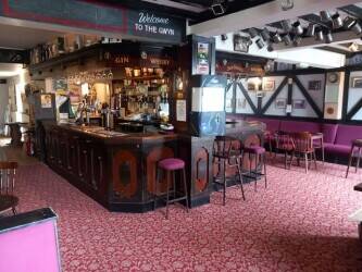 SWANSEA VALLEY - WELL APPOINTED & SUCCESSFUL TRADITIONAL VILLAGE PUB
