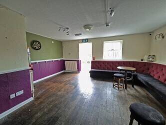 WREXHAM COUNTY BOROUGH - COMMUNITY PUBLIC HOUSE LOCATED ON BUSY MAIN ROAD