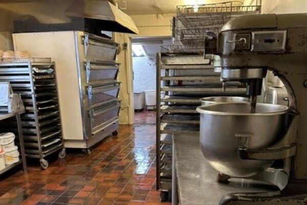 Character Victorian Bakery with Accommodation