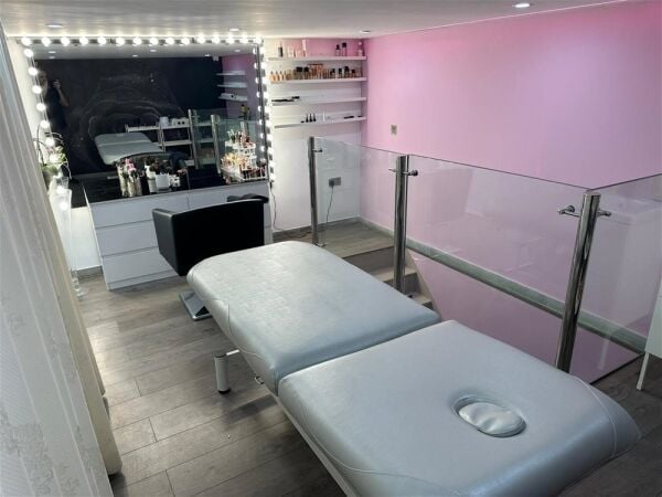 IDEALLY LOCATED PREMIUM HAIR AND BEAUTY SALON
