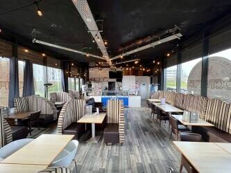 NEWPORT - RIVERSIDE RESTAURANT/CAFE