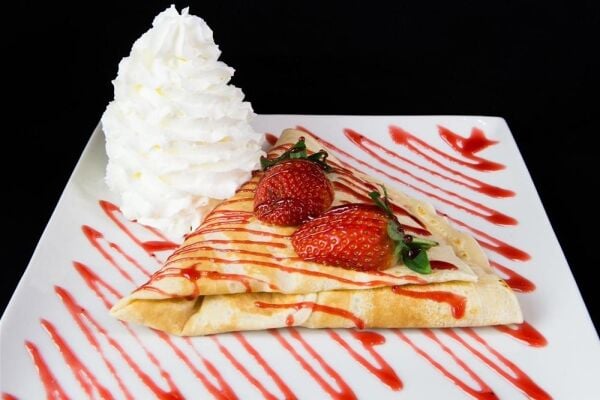 LEASEHOLD TURNKEY DESSERT UNIT
BEING SOLD WITHOUT CURRENT BUSINESS NAME SO IDEAL FOR OTHER USES OR AS AN ADDITION TO AN EXISTING OR NEW DESSERT BRAND