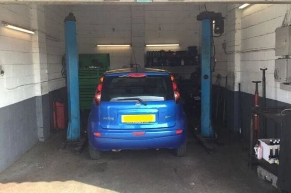 Established MOT Garage - Pencoed
