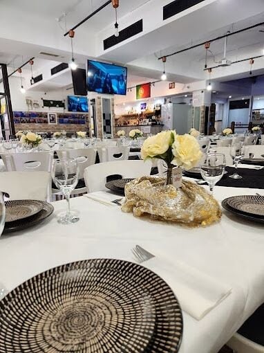 Substantial Restaurant & Bar for Sale
