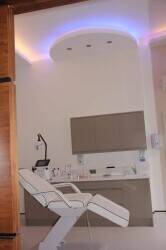 CQC registered aesthetic clinic in central Reading
