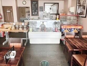 Establish Cafe Business For Sale in Twyford Reading in busy location (DT5210) Photo 2