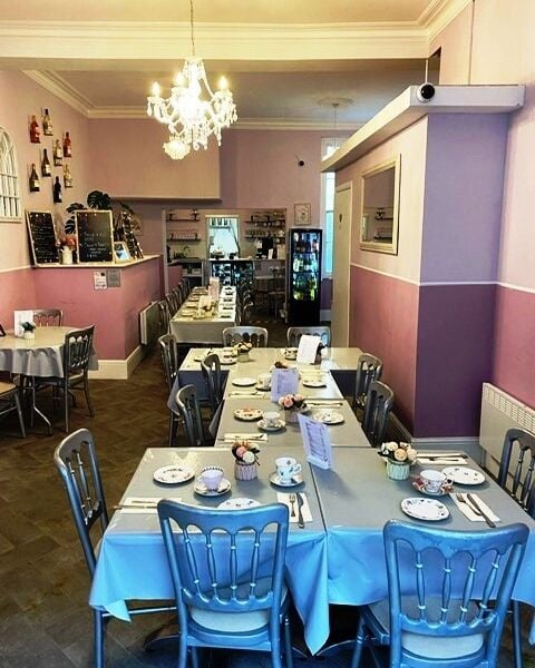 Bijou Licensed Tea Room Renowned For Afternoon Teas Featuring High Quality Baked Goodse Class for Sale