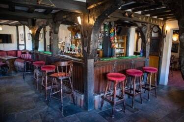 ESSEX - WELL-PRESENTED FREEHOUSE WITH POTENTIAL FOR FOOD