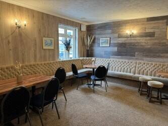 LLANDEILO, CARMARTHENSHIRE - EDGE OF TOWN INN, HOTEL AND FUNCTIONS VENUE IN EXCELLENT ORDER LLANDEILO, CARMARTHENSHIRE - EDGE OF TOWN INN, HOTEL AND FUNCTIONS VENUE IN EXCELLENT ORDER