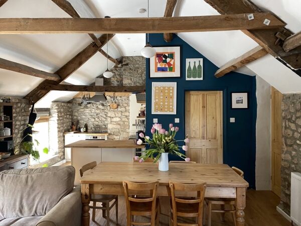 SUPERB OPPORTUNITY: THE BLACK BEAR INN, BETTWYS NEWYDD, MONMOUTHSHIRE