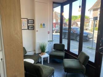 Friendly Craft Beer Bar for sale in Growing Mid Sussex Village Photo 2