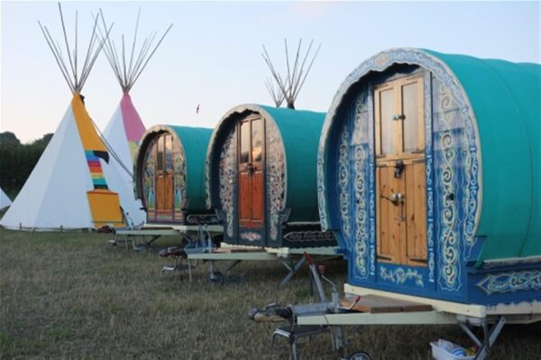 GYPSY BOWTOP CARAVAN RENTAL COMPANY GYPSY BOWTOP CARAVAN RENTAL COMPANY